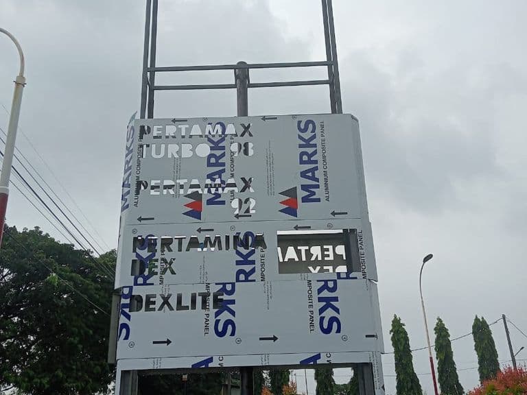 PYLON SIGN SPBU