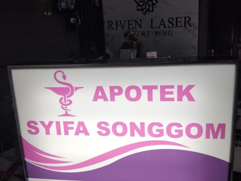 Neon Box Apotek