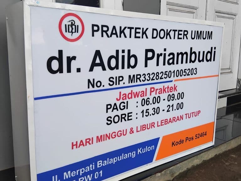 NEON BOX PRAKRIK DOKTER
